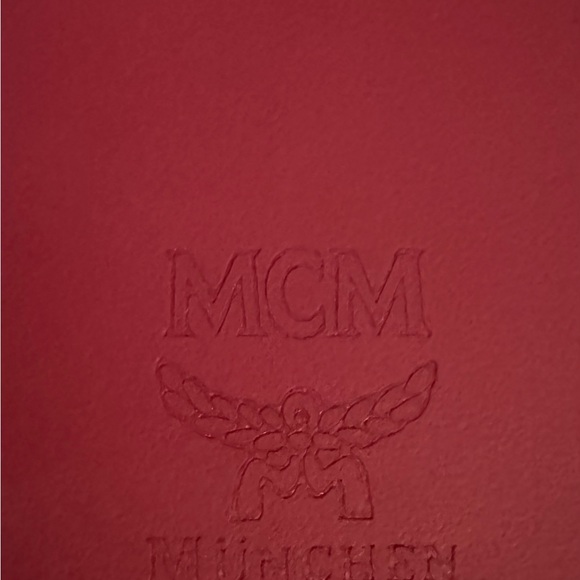 💕🪩 MCM Game….Everyone gets a gift 🪩💕 Update the wheel was spun live 4/28/25 - Picture 4 of 5